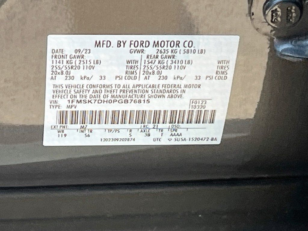 Used 2023 Ford Explorer XLT w/ Equipment Group 202A RWD image 34