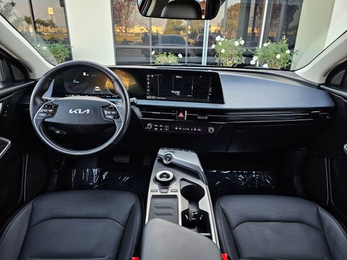 Used 2024 Kia EV6 Wind image 22