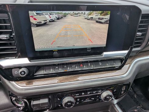 Used 2026 Chevrolet Silverado 1500 LT Trail Boss w/ Protection Package AWD/4WD image 15