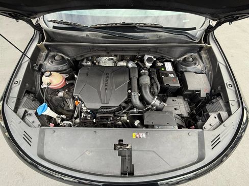 Used 2021 Kia Sorento SX Prestige image 3