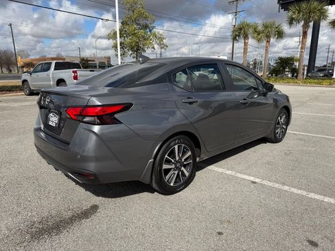 Used 2025 Nissan Versa SV w/ Trunk Package image 5