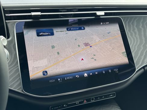 Certified 2025 Mercedes-Benz E 350 4MATIC Sedan image 21