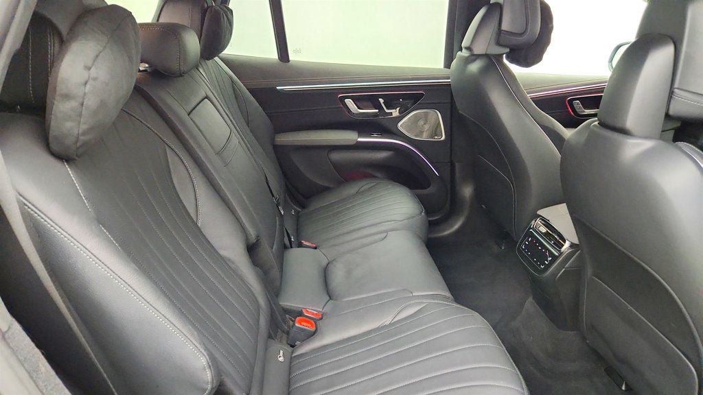 Used 2023 Mercedes-Benz EQS 580 4MATIC SUV image 20