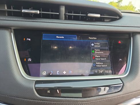 Used 2025 Cadillac XT6 Luxury AWD/4WD image 26