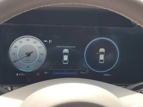 Certified 2023 Hyundai Elantra SEL w/ Convenience Package image 23