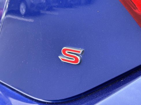 Used 2016 Toyota Corolla S image 10