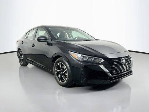 Used 2024 Nissan Sentra SV FWD image 3