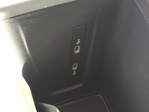 New 2026 Volkswagen Tiguan SE R-Line image 24