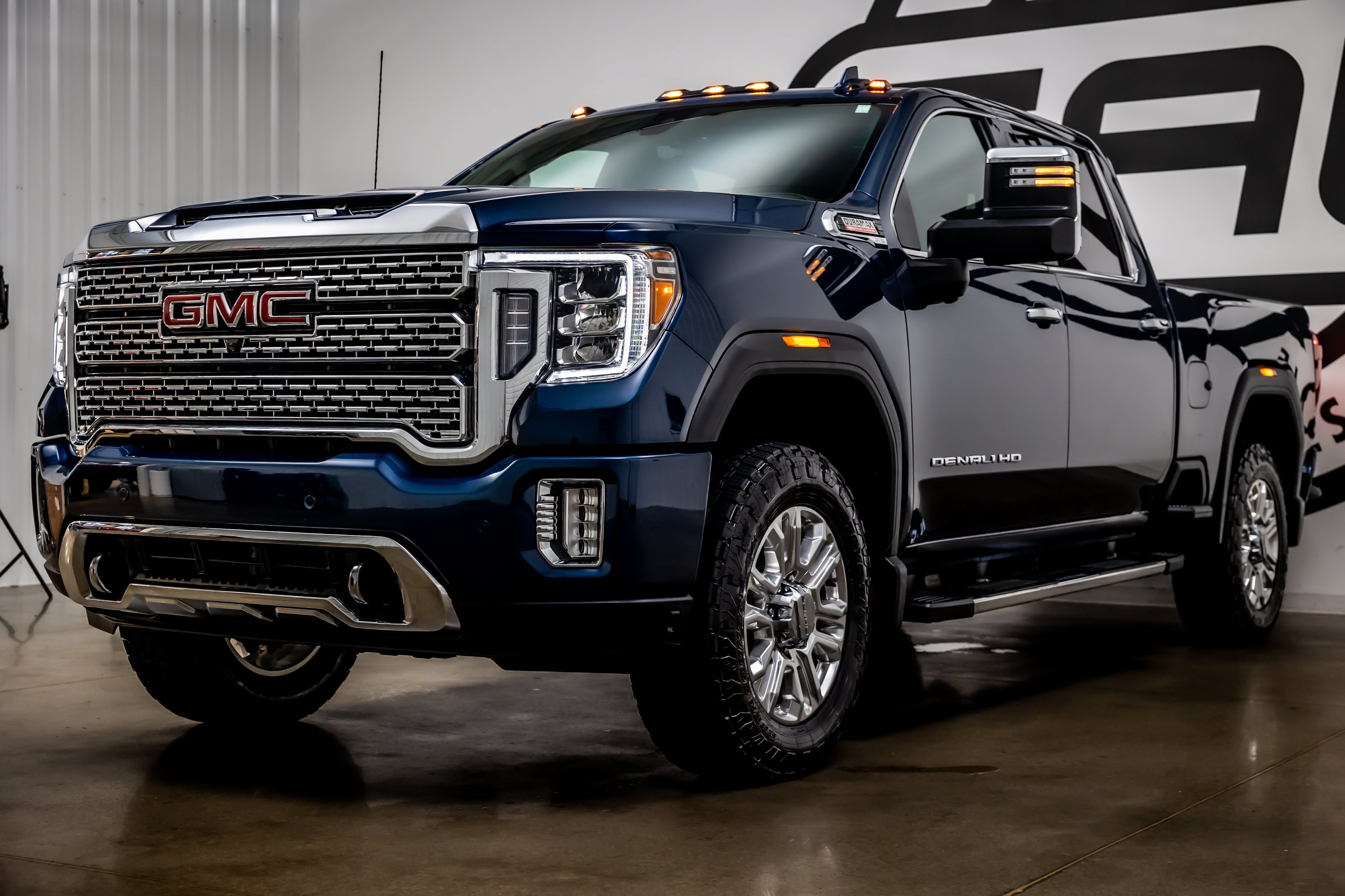 Used 2021 GMC Sierra 2500 Denali w/ Denali Ultimate Package AWD/4WD image 31