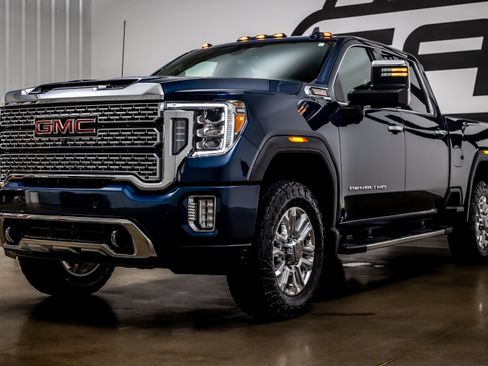 Used 2021 GMC Sierra 2500 Denali w/ Denali Ultimate Package AWD/4WD image 31