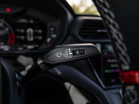 Used 2024 Lamborghini Urus Performante image 14