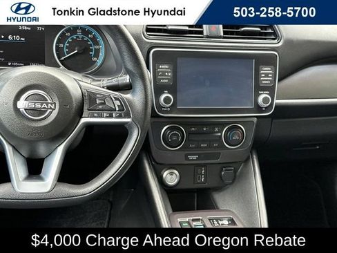 Used 2025 Nissan Leaf S FWD image 26