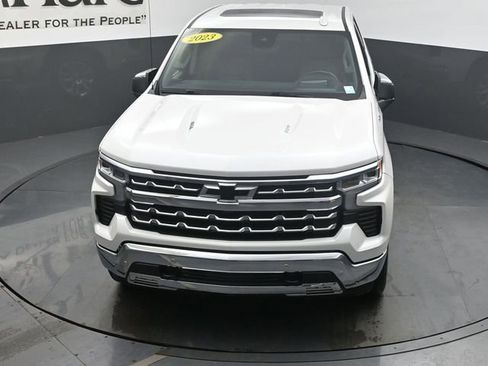 Used 2023 Chevrolet Silverado 1500 LTZ w/ LTZ Premium Package AWD/4WD image 58