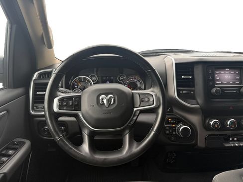 Used 2020 RAM 1500 Big Horn AWD/4WD image 12