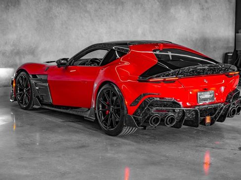 Used 2025 Ferrari 12Cilindri RWD image 19