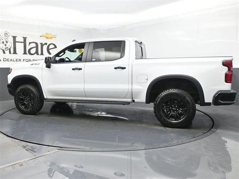 Used 2022 Chevrolet Silverado 1500 ZR2 image 51