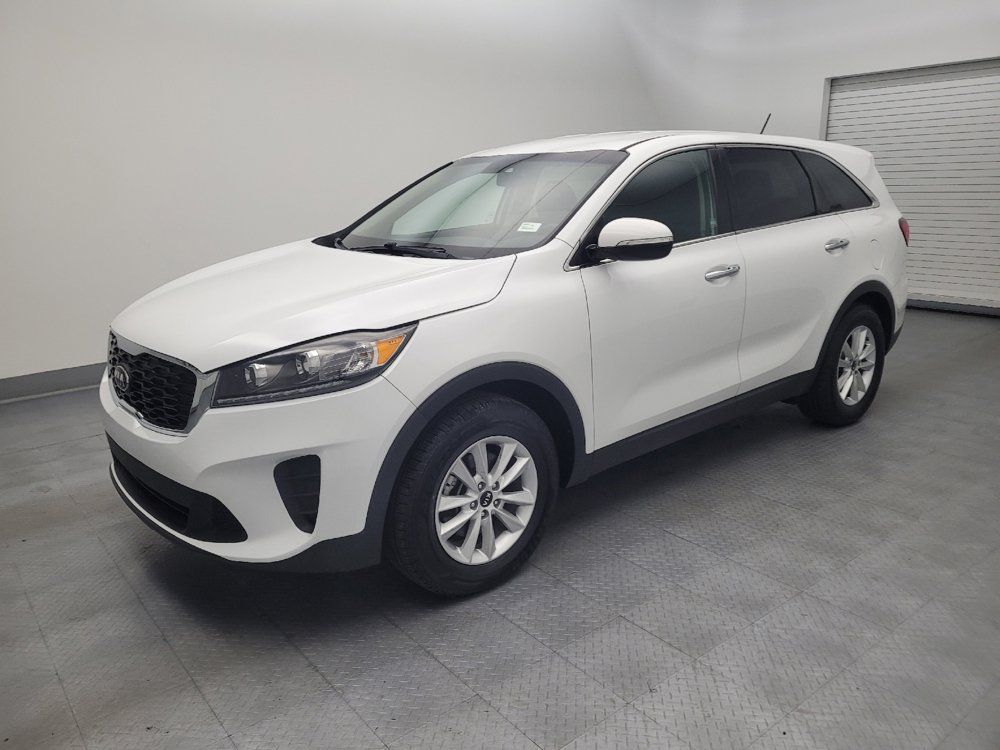 Used 2020 Kia Sorento FWD V6 image 2