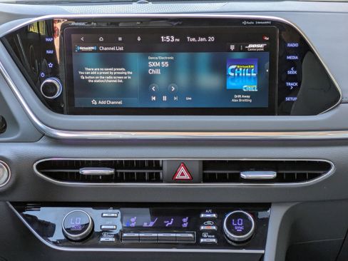 Used 2023 Hyundai Sonata Limited image 14