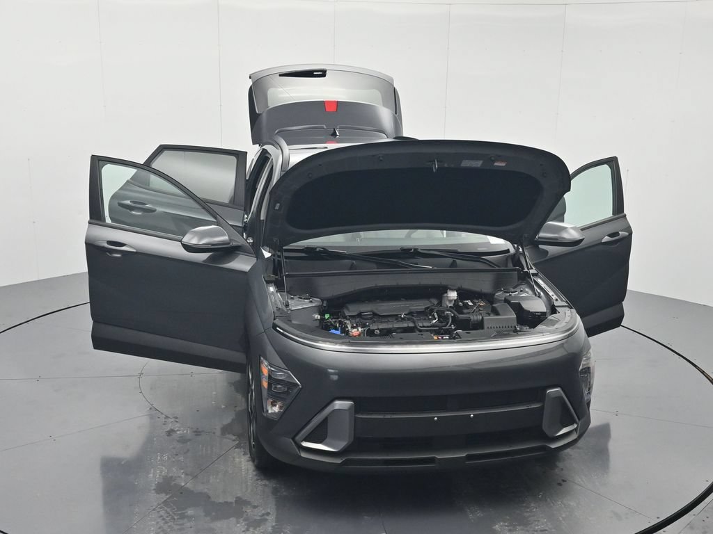 Used 2024 Hyundai Kona SEL AWD/4WD image 44