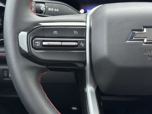 Used 2023 Chevrolet Colorado Z71 w/ Z71 Convenience Package 2 image 9