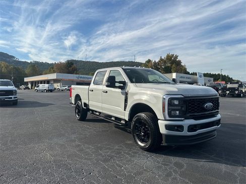 New 2026 Ford F250 XL w/ STX Appearance Package image 3