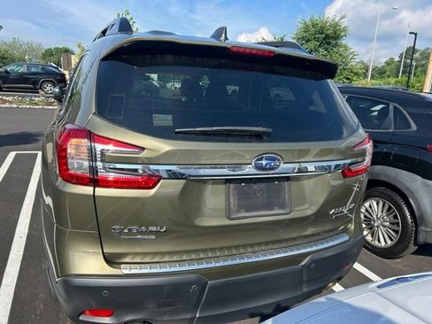 Used 2023 Subaru Ascent Limited w/ Technology Package AWD/4WD image 4