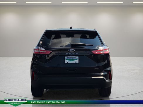 Used 2024 Ford Edge SE AWD/4WD image 5