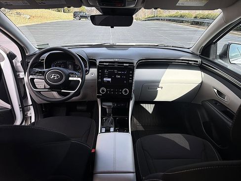 Used 2023 Hyundai Tucson SEL image 18