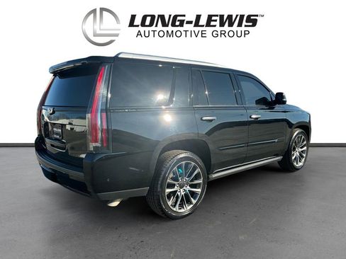 Used 2019 Cadillac Escalade Premium Luxury w/ Escalade Sport Edition image 7
