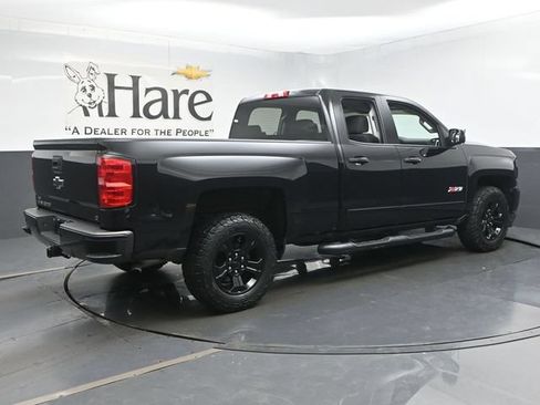 Used 2018 Chevrolet Silverado 1500 LT w/ Midnight Edition AWD/4WD image 68