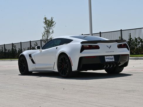 Used 2019 Chevrolet Corvette Grand Sport RWD image 7