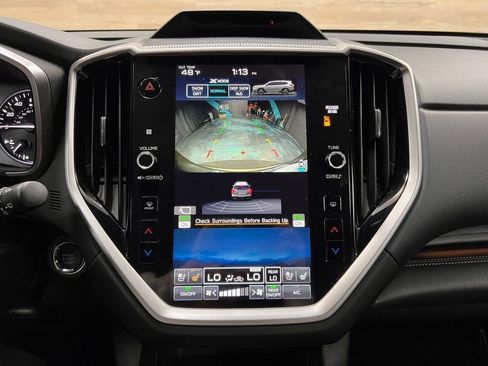 Used 2023 Subaru Ascent Touring image 9