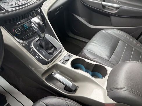 Used 2013 Ford Escape SEL image 30