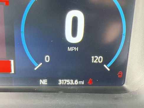 Used 2023 Ford F150 Platinum w/ Equipment Group 701A High image 18