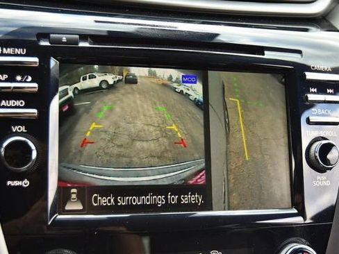 Certified 2024 Nissan Murano Platinum w/ Cargo Package image 16