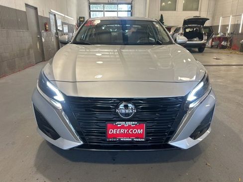 Certified 2023 Nissan Altima 2.5 SV image 7