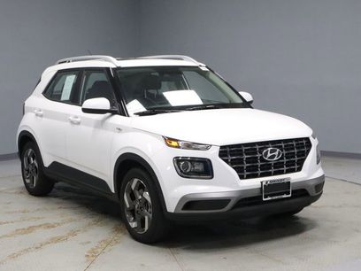 Certified 2025 Hyundai Venue SEL