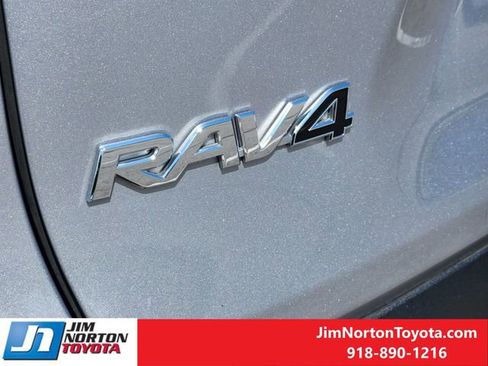Used 2025 Toyota RAV4 XLE Premium w/ Weather Package FWD image 13