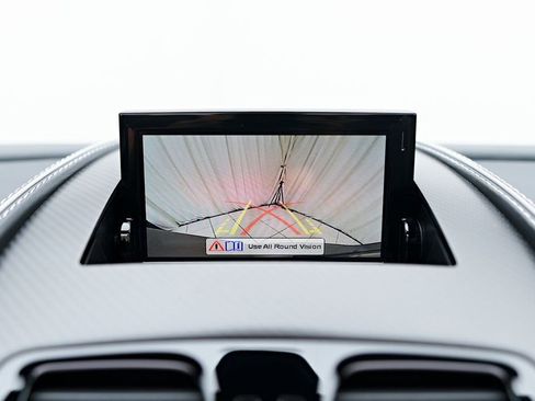 Used 2016 Aston Martin DB9 GT RWD image 95