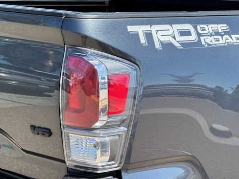 Used 2021 Toyota Tacoma TRD Off-Road image 25
