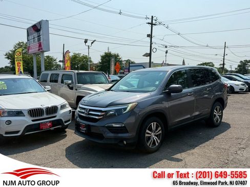 Used 2018 Honda Pilot EX image 4