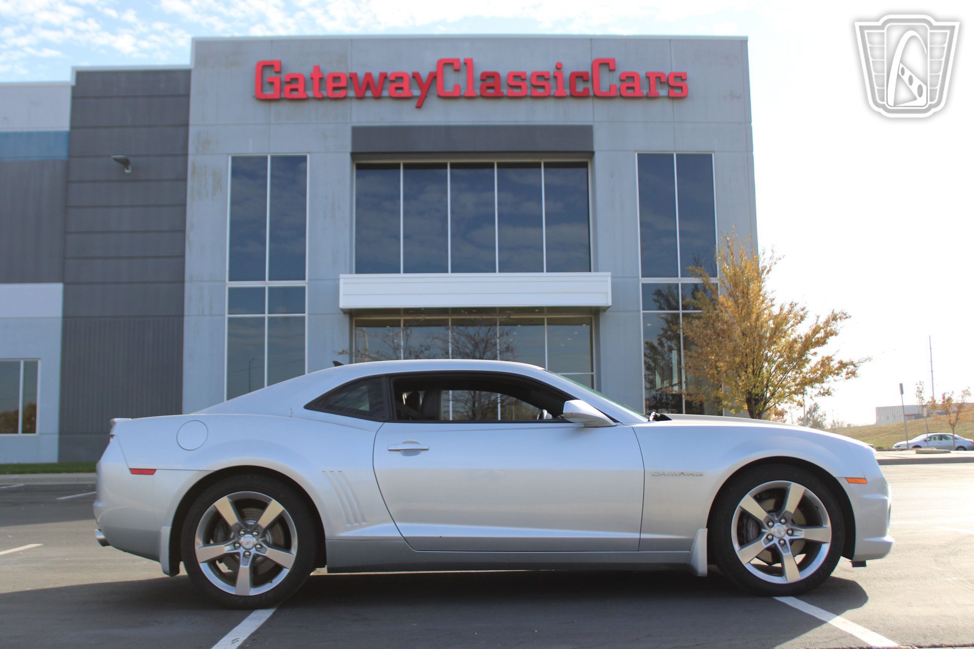 Used 2010 Chevrolet Camaro SS w/ RS Package RWD image 22
