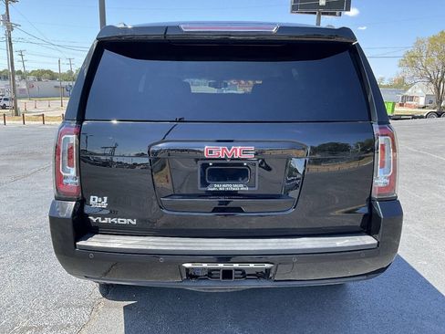 Used 2016 GMC Yukon SLE w/ Convenience Package AWD/4WD image 5