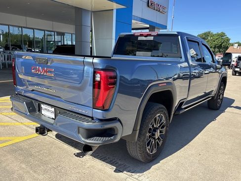 Used 2025 GMC Sierra 2500 Denali w/ Denali Reserve Package AWD/4WD image 3