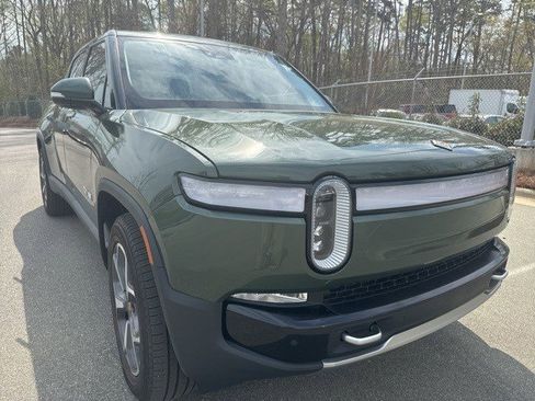 Used 2024 Rivian R1T Adventure image 6