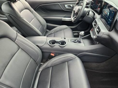 Used 2026 Ford Mustang Premium RWD image 19