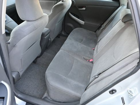 Used 2010 Toyota Prius One image 16