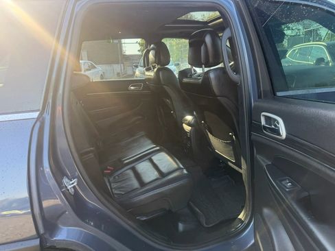 Used 2021 Jeep Grand Cherokee Limited AWD/4WD image 26