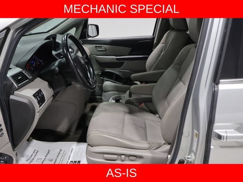 Used 2012 Honda Odyssey Touring image 9