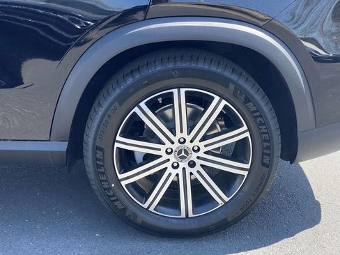 Certified 2025 Mercedes-Benz GLE 350 4MATIC image 8
